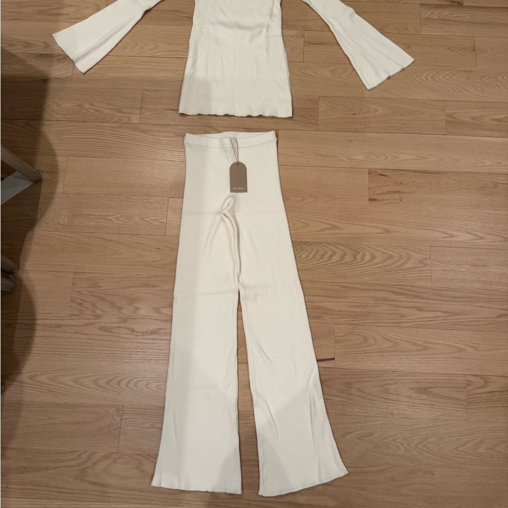 Meshki Cream Women's Set